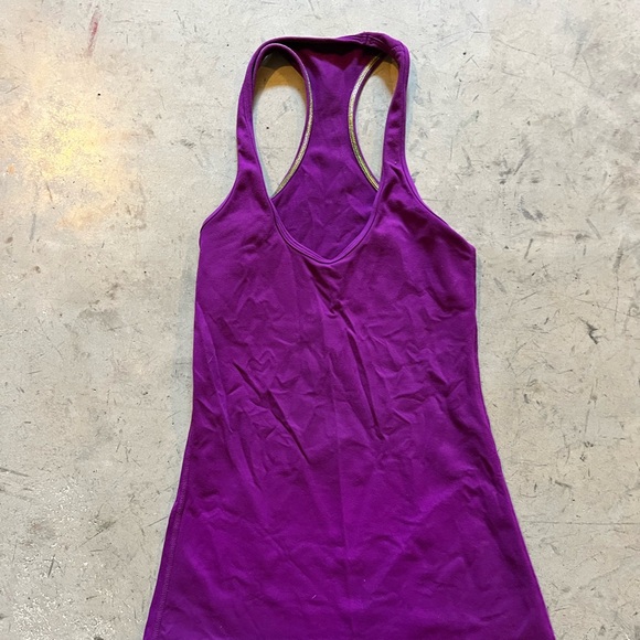 Lulu fitted tank - Picture 1 of 2